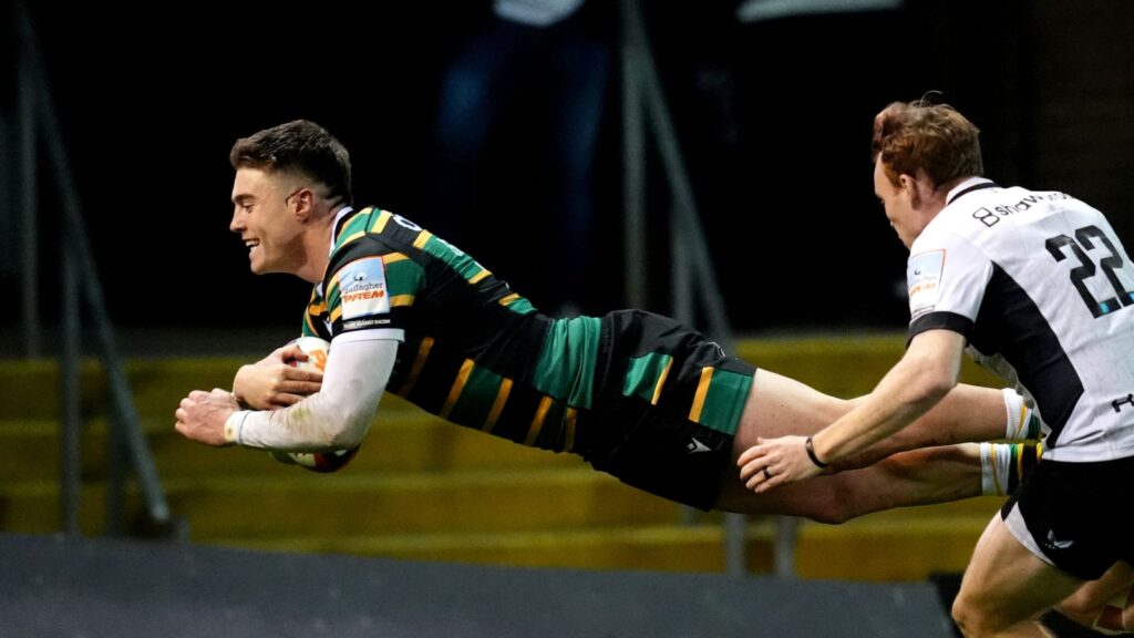 Tommy Freeman’s Four-Try Masterclass Inspires Saints to Stunning Win Over Saracens
