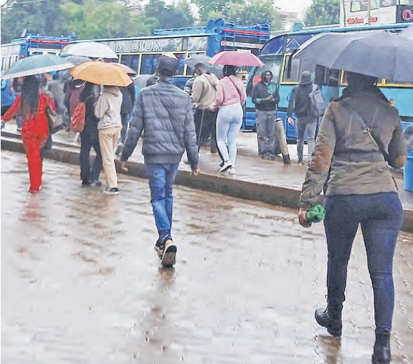 Met Warns of Heavy Rains as Cyclone Chenge Nears Kenyan Coast