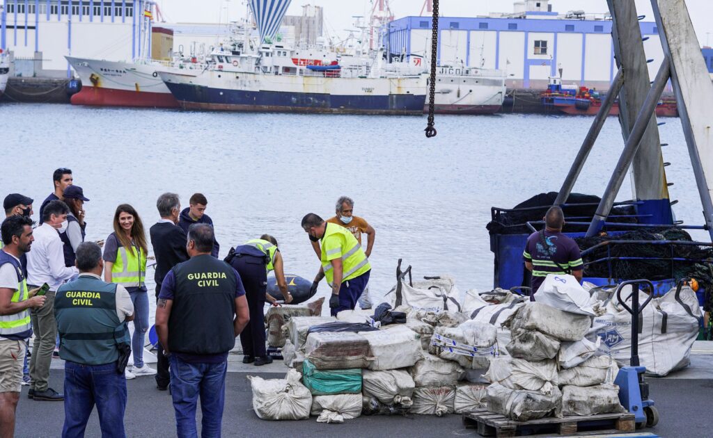 Spain Seizes 6.5 Tonnes of Cocaine After U.S. Tip-Off in Major High-Seas Drug Bust