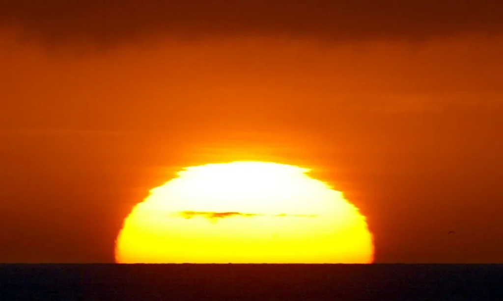 Australia Records Hottest October Ever Amid Early Spring Heatwave
