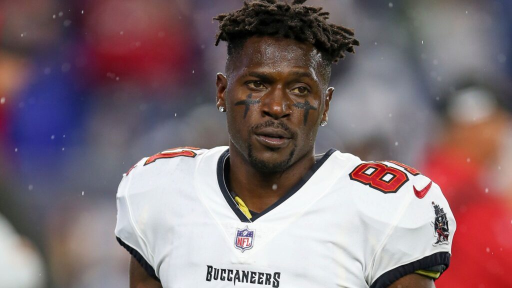 Ex-NFL Star Antonio Brown Arrested on Attempted Murder Charge in Miami Shooting